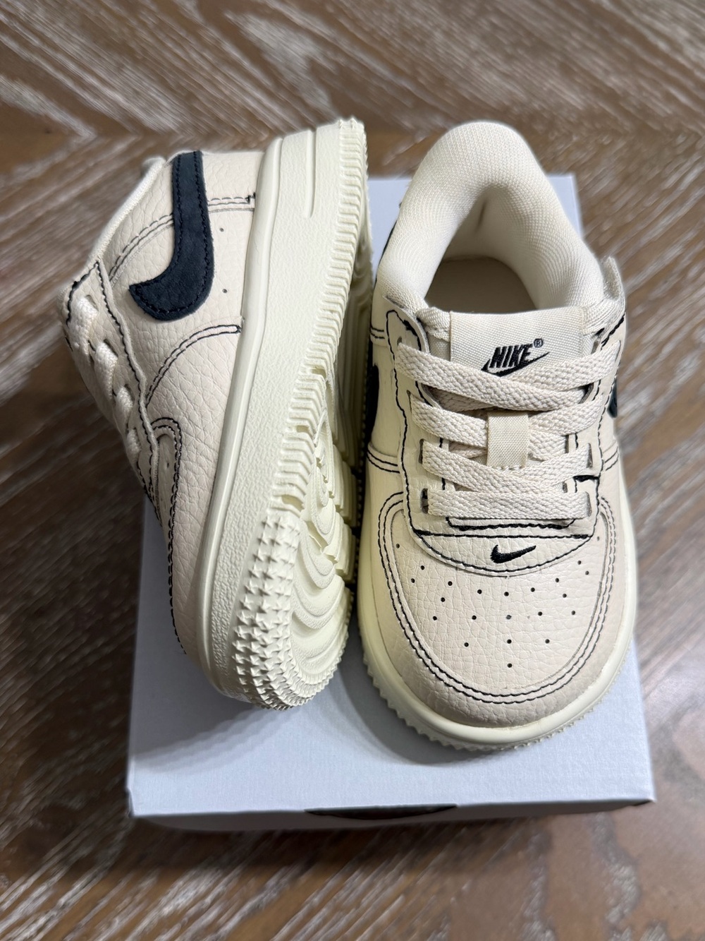Nike Force 1 Low LV8 EasyOn Toddler Shoes